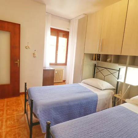 Al Numero 16 アパート *